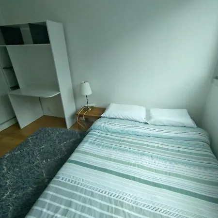 Cozy 3 Bedrooms, 5 Mn 450m Walk Metro La Defense * Courbevoie